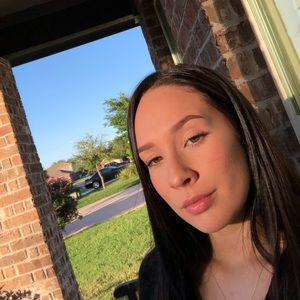 Meet your Posher, Karleigh